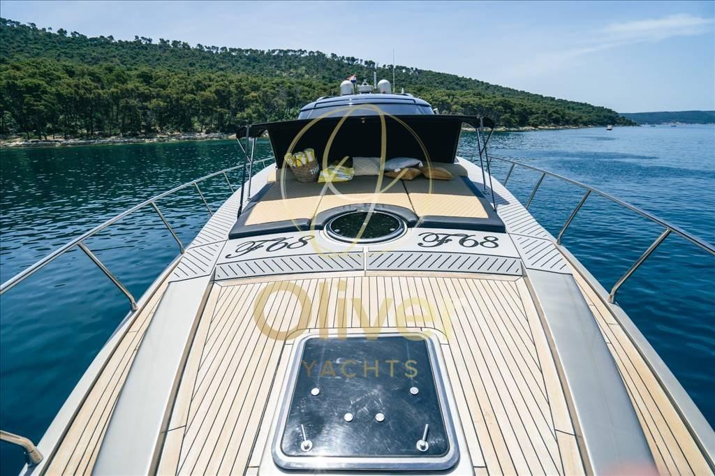 fashion yacht 68