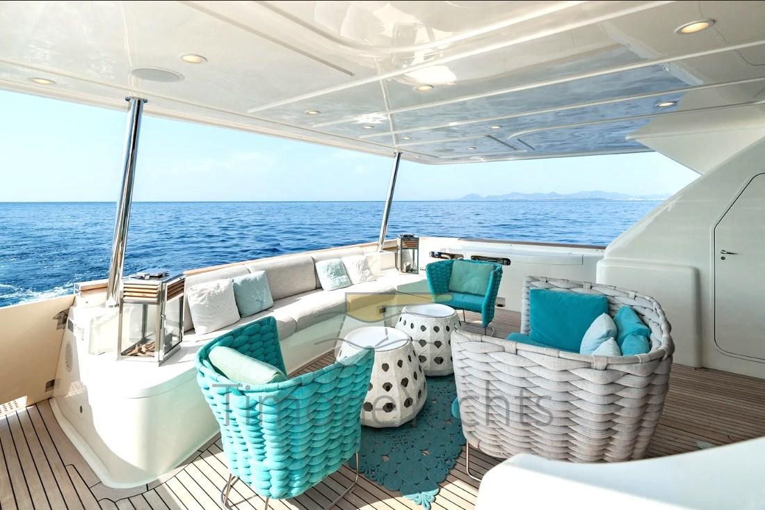 custom line Navetta 26