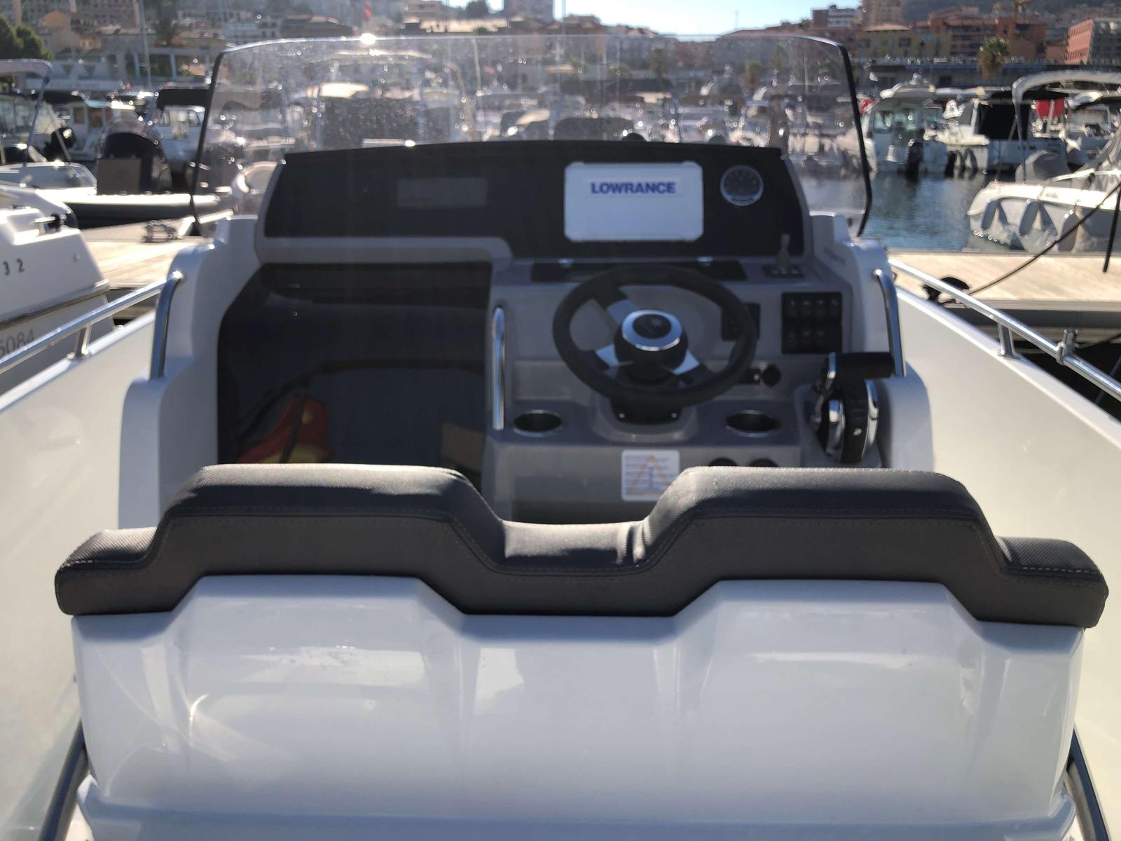 jeanneau Cap camarat 7.5 cc-3