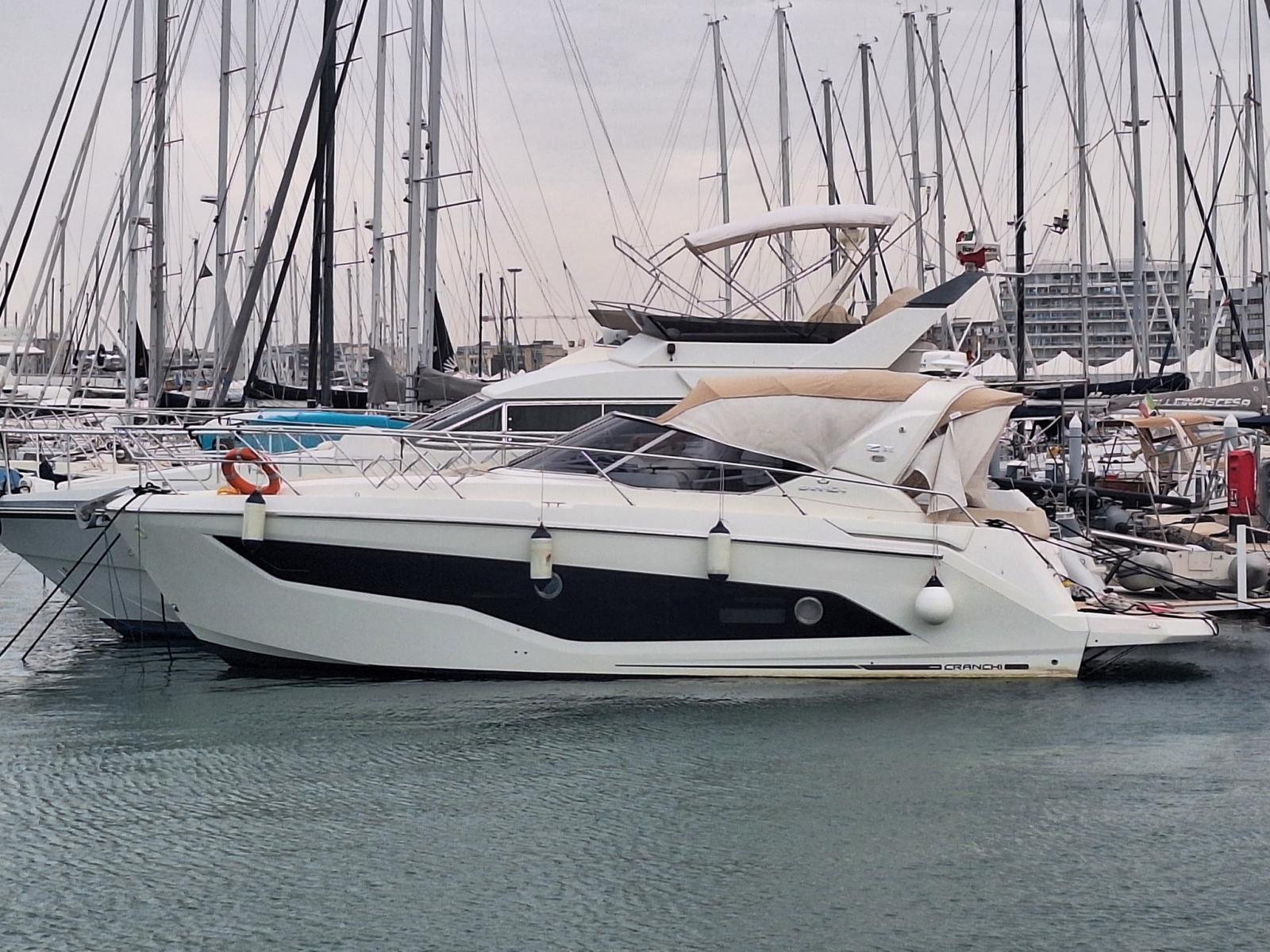 cranchi Z35