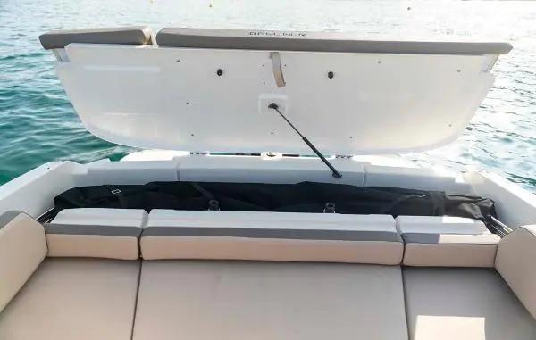 bayliner Vr6