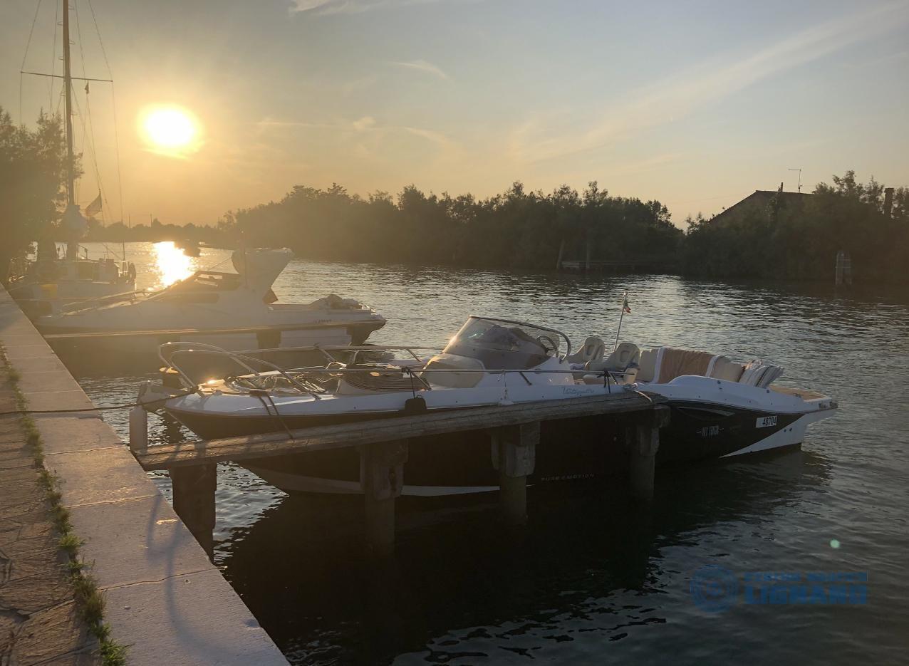 sessa marine Key largo 24 inboard