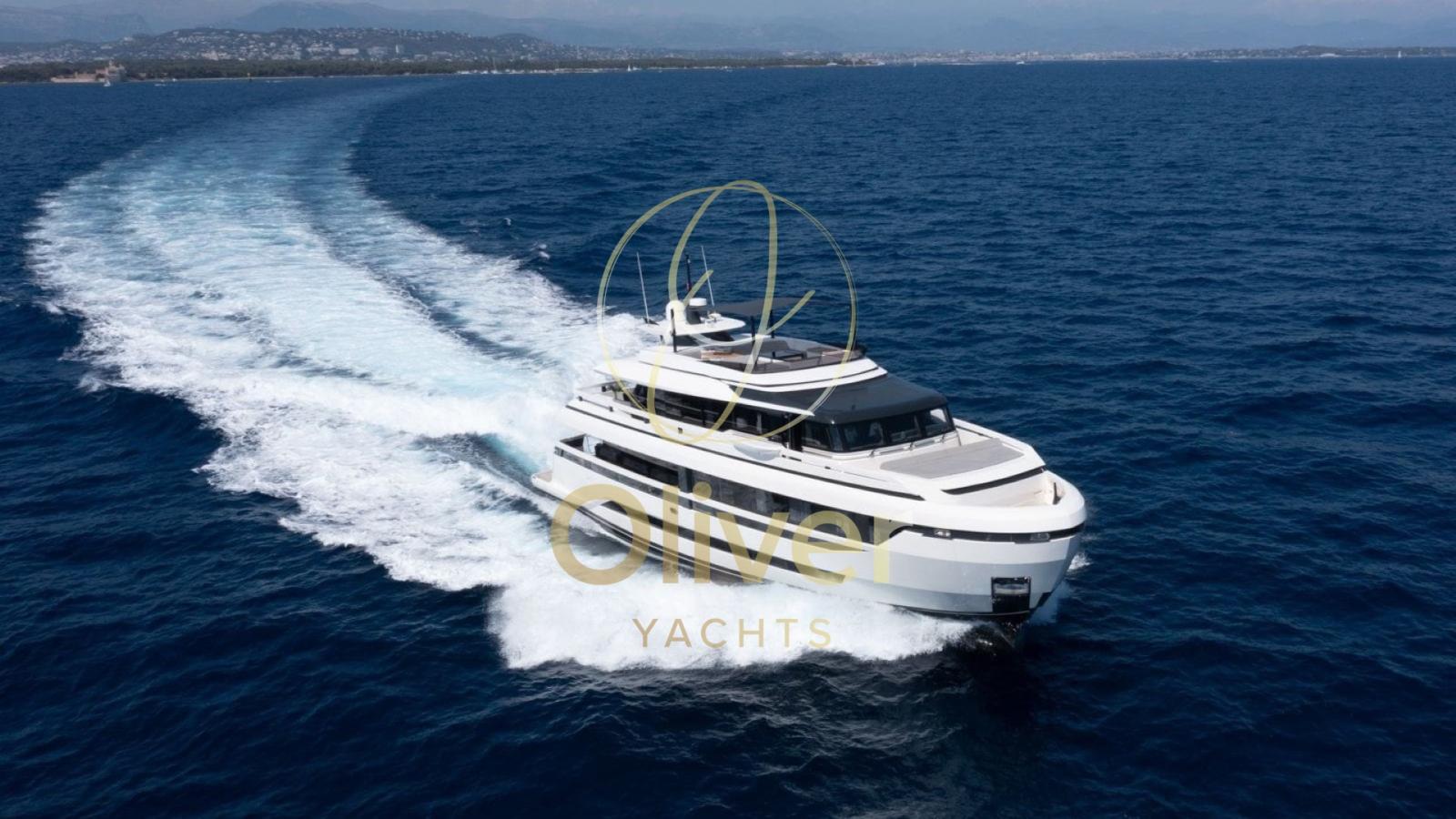isa yachts Extra 93