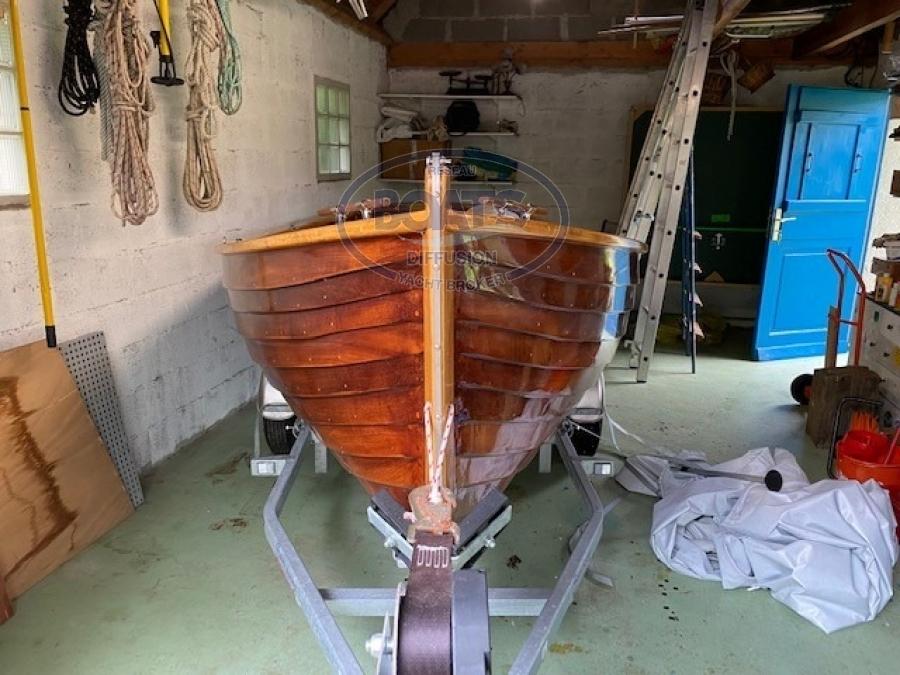 amber boat Amber boat eog