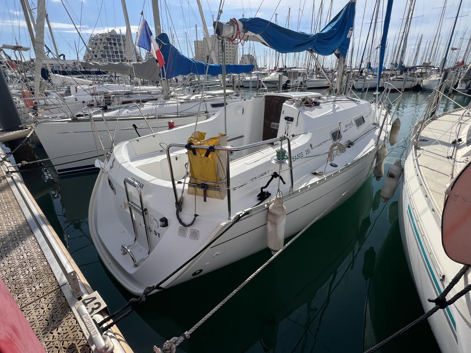 beneteau Oceanis 281