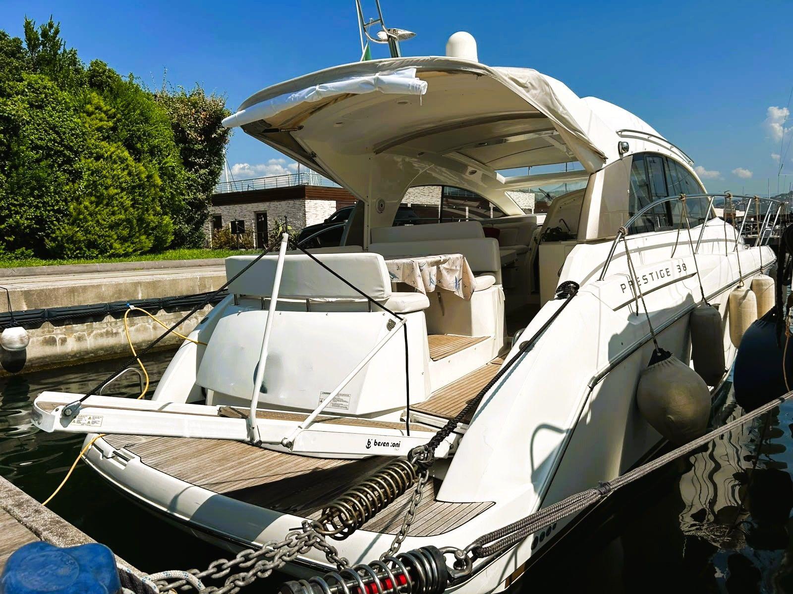 prestige Prestige 38s