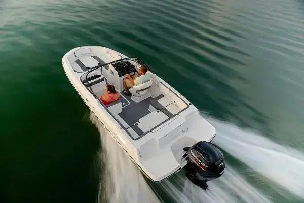 bayliner Vr4