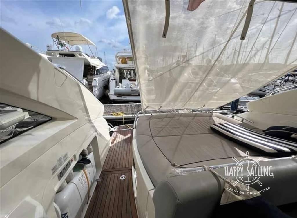 absolute yacht 47 hard top