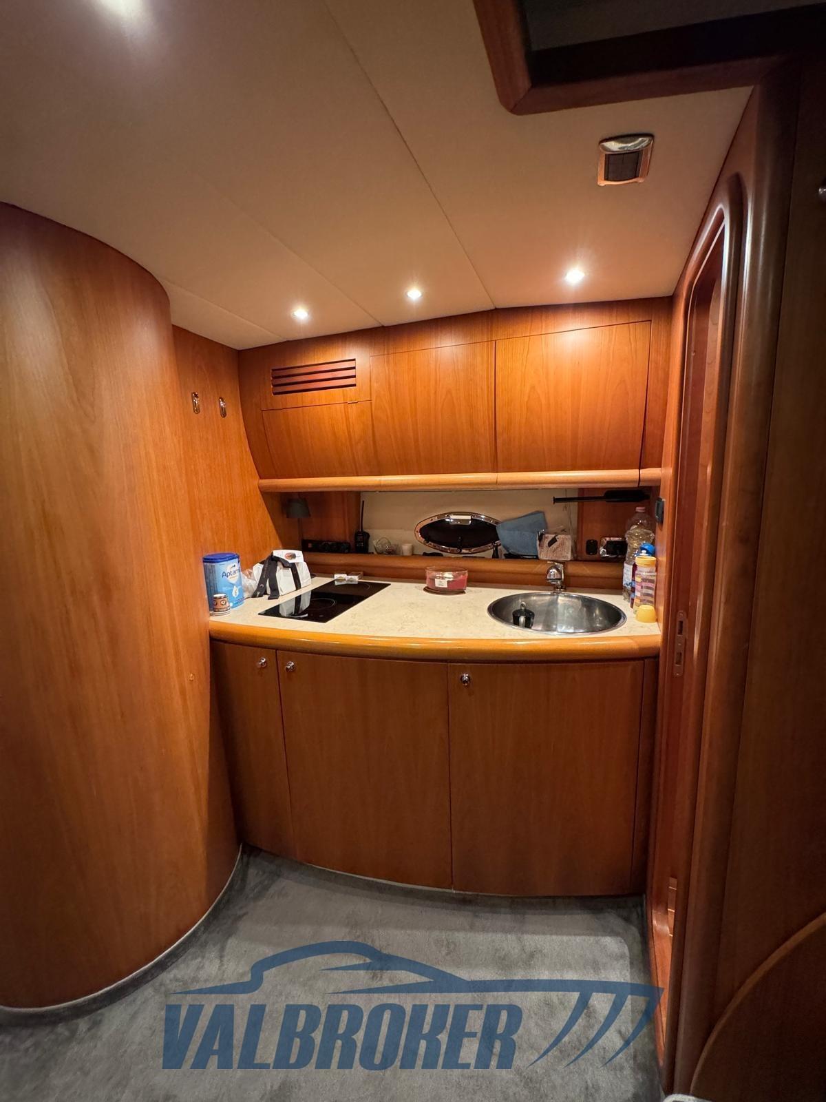 blu martin Sun top 13.50