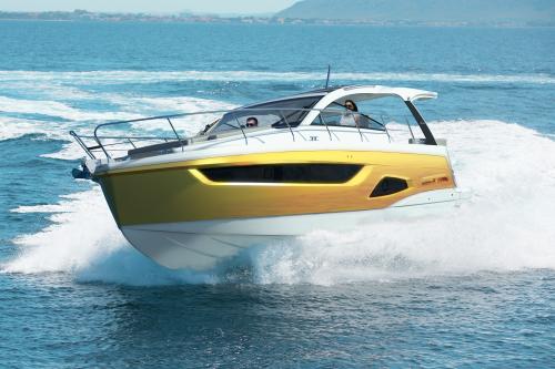 Sealine s390