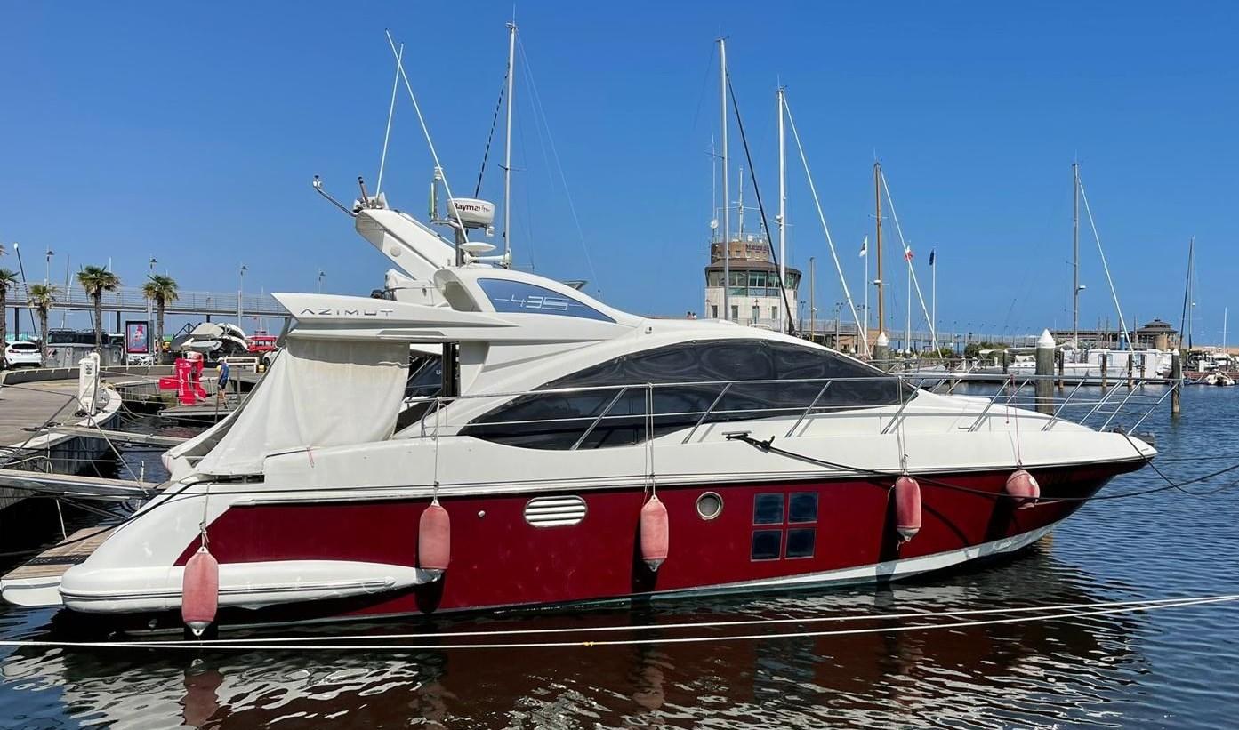 azimut 43s