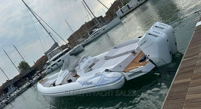 panamera yacht Py 100