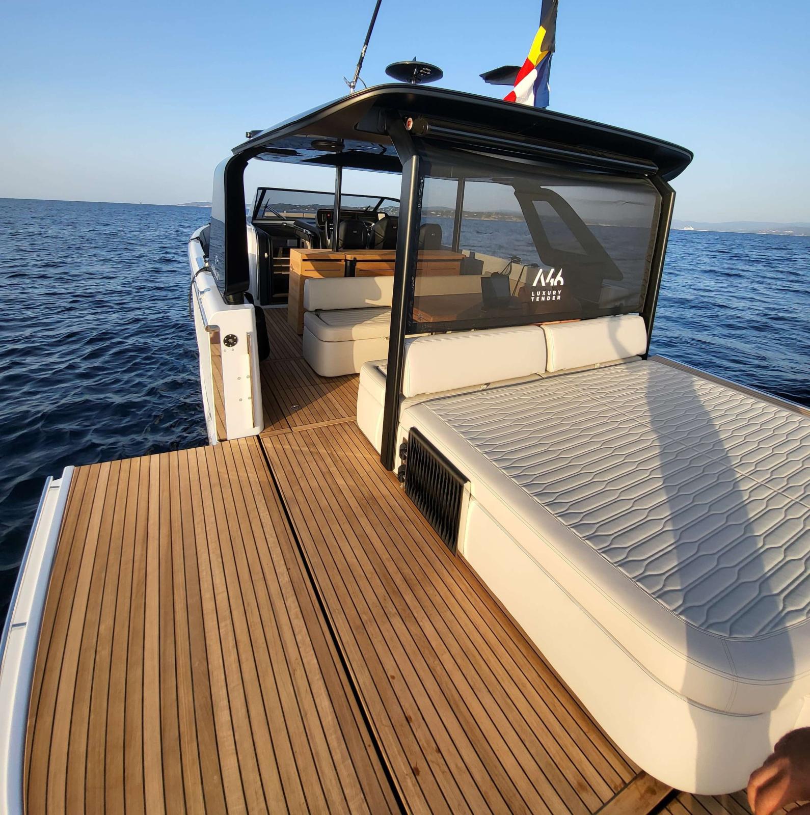 cranchi A46 luxury tender
