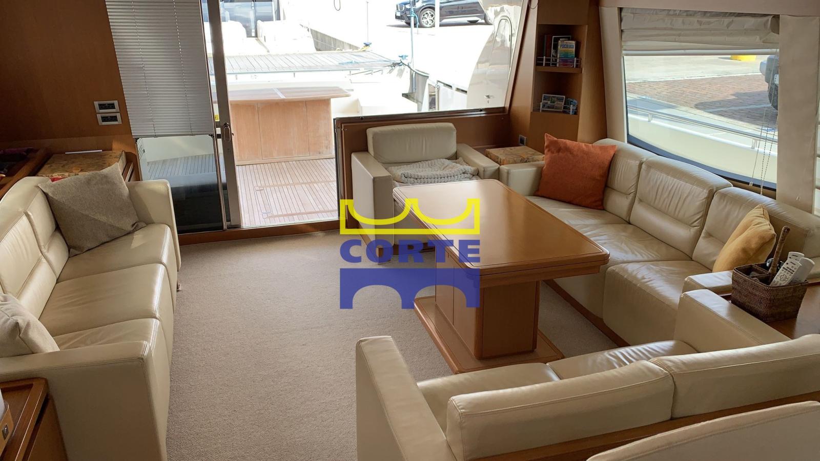 ferretti yachts 780
