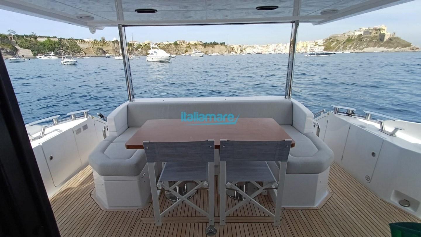 azimut Fly 60