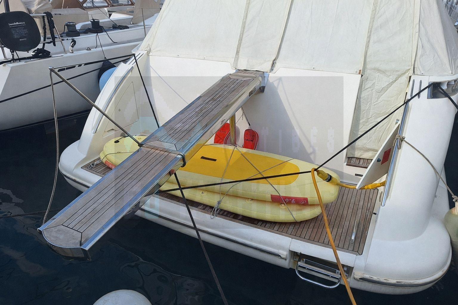 azimut 55 e