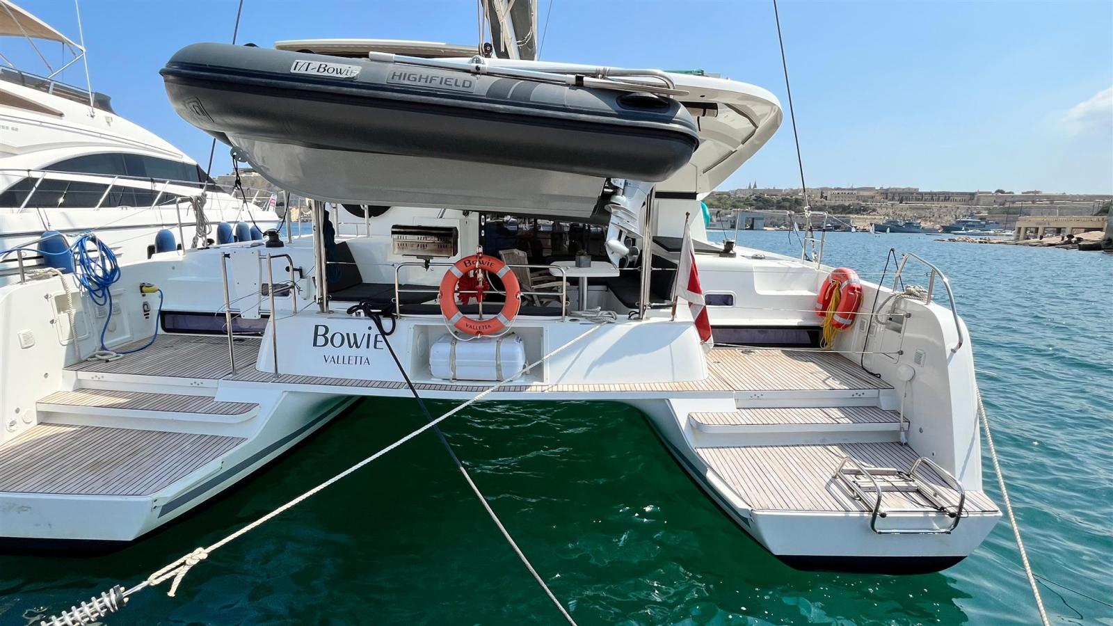 lagoon 42