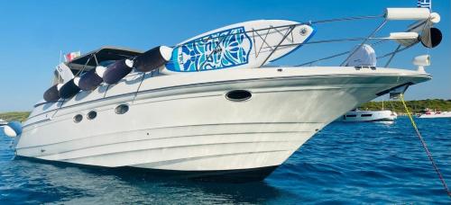 Regal marine commodore 4260