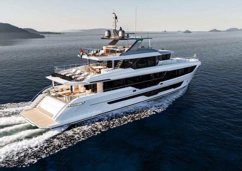 gulf craft Majesty 112