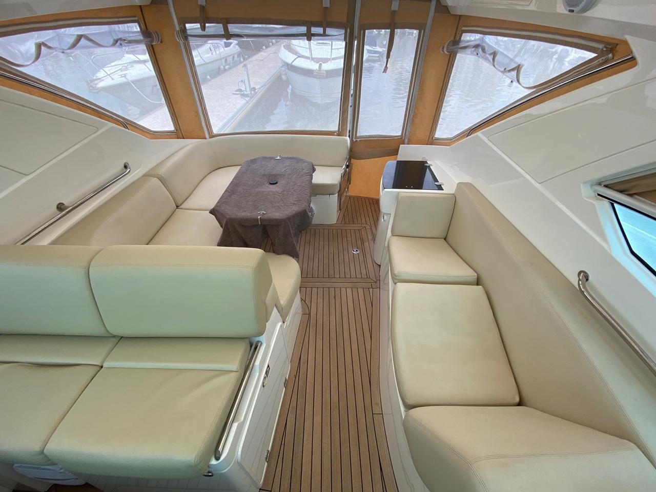 sealine 38 SC