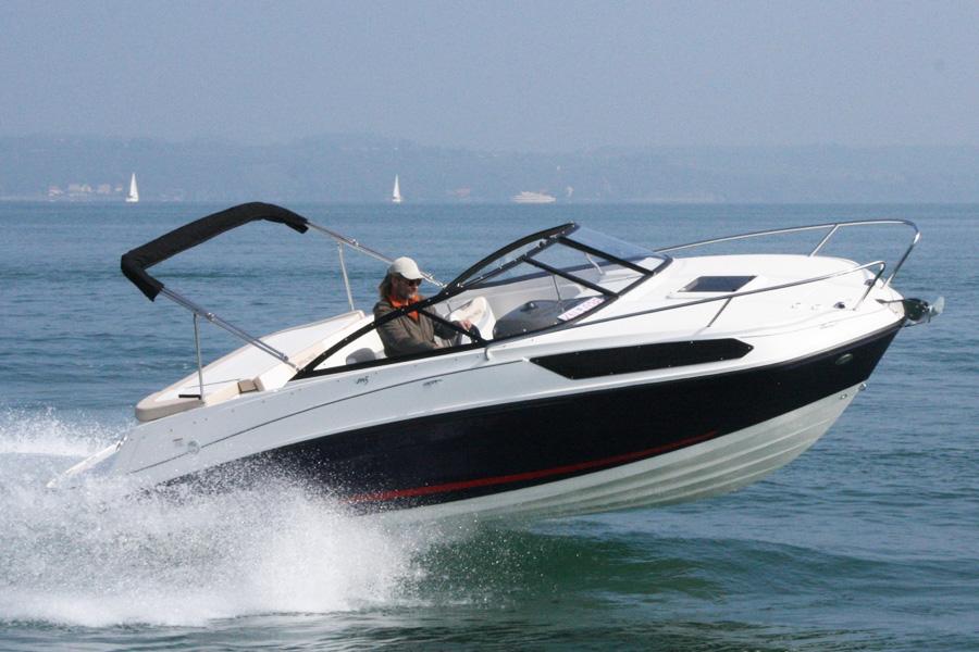 bayliner Vr 5 cuddy ib