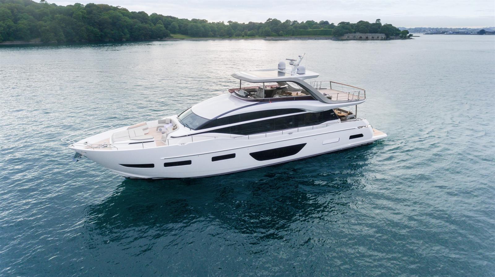 princess yachts Y85