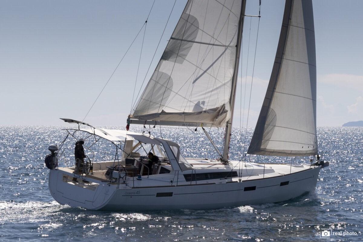 beneteau Oceanis 45