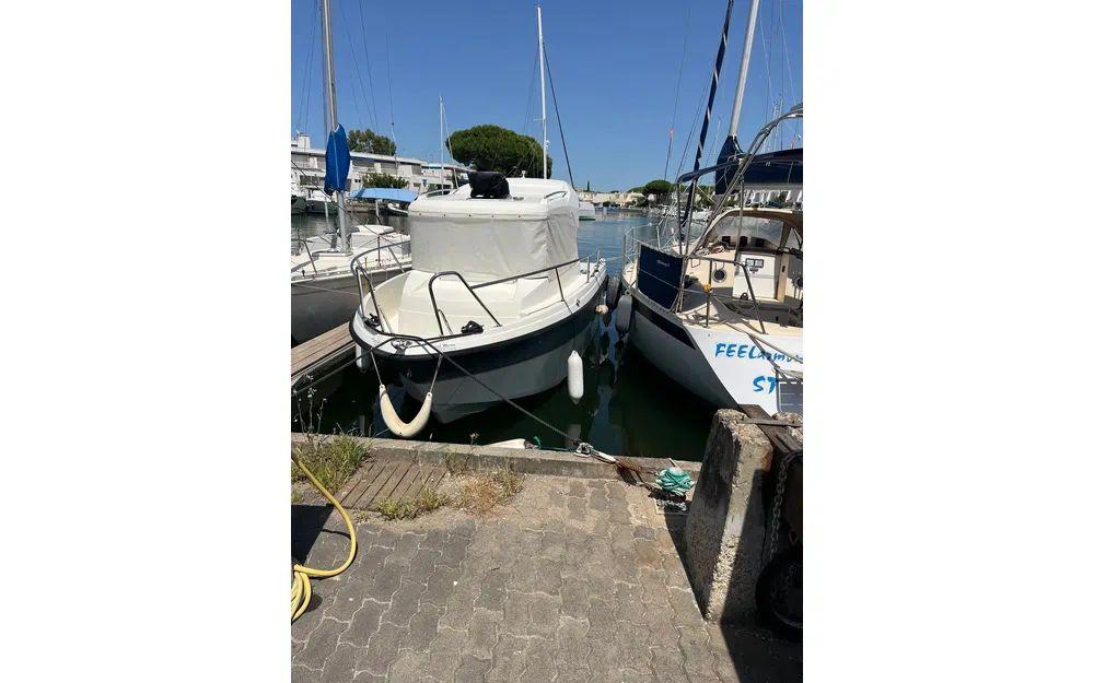 parker Parker 660 pilothouse