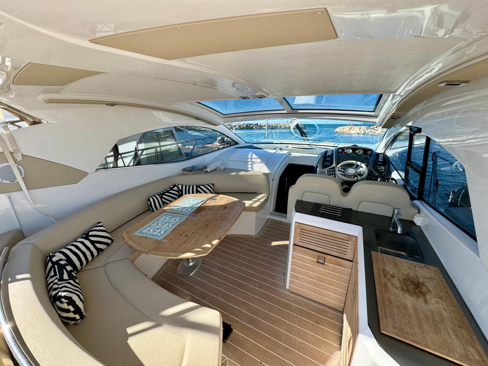 sessa marine C44 cruiser