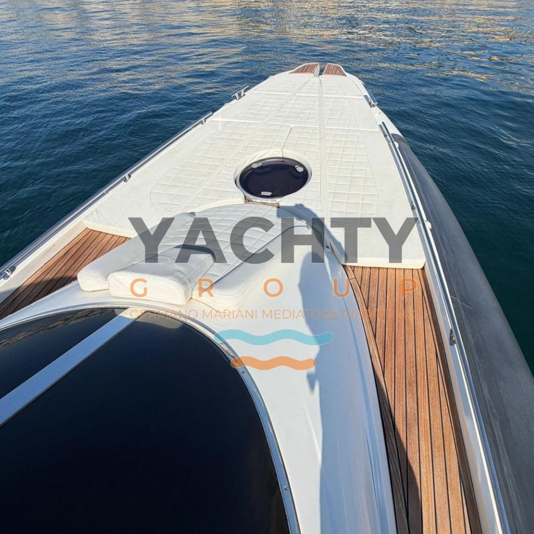 nuova jolly Prince 38 cabin