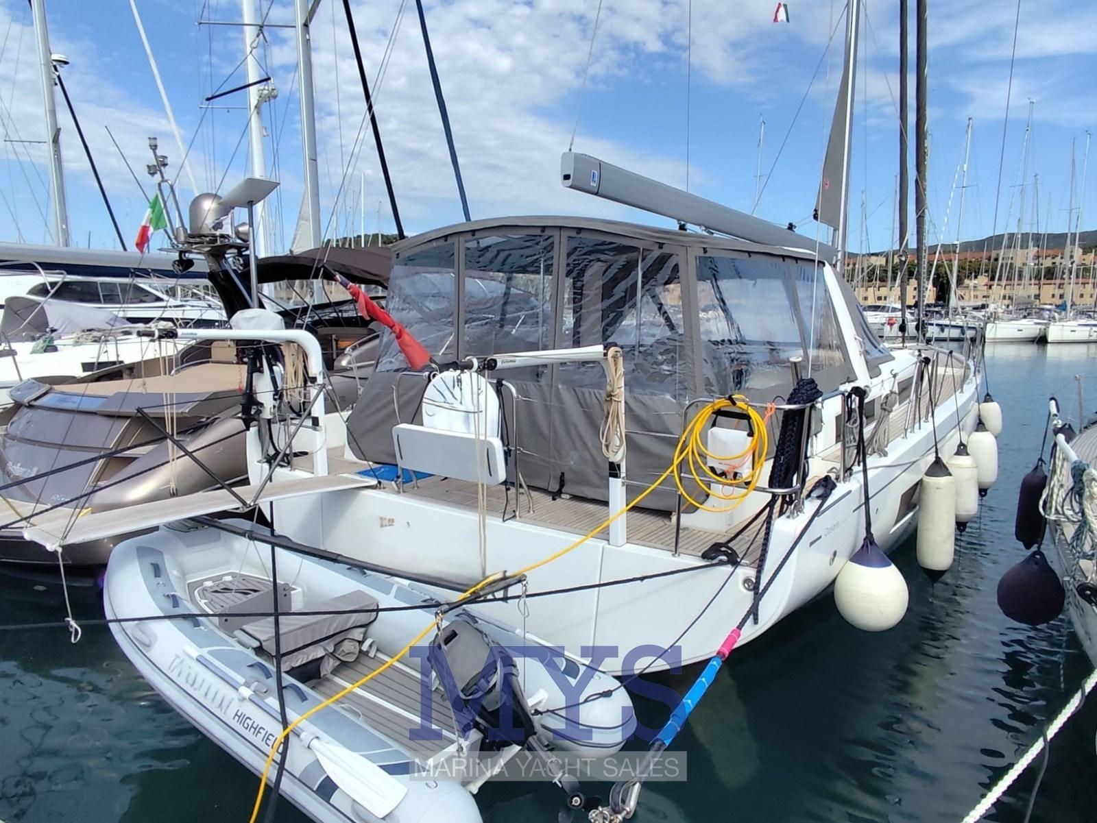 beneteau Oceanis 54