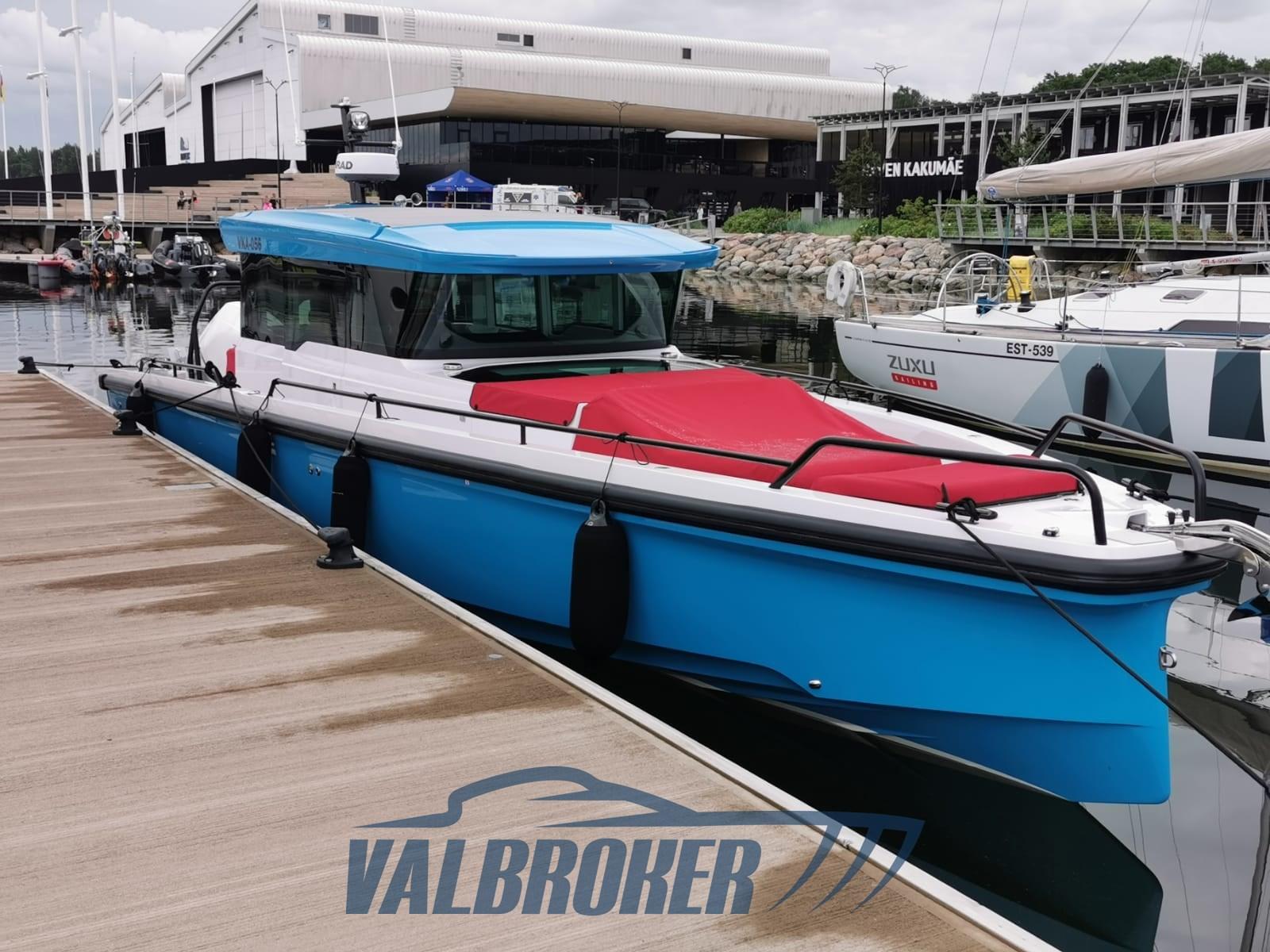 axopar 37 xc cross cabin