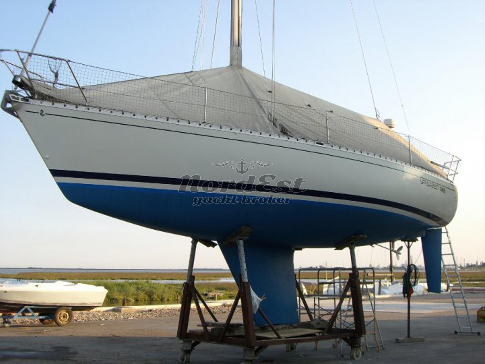 beneteau First 345