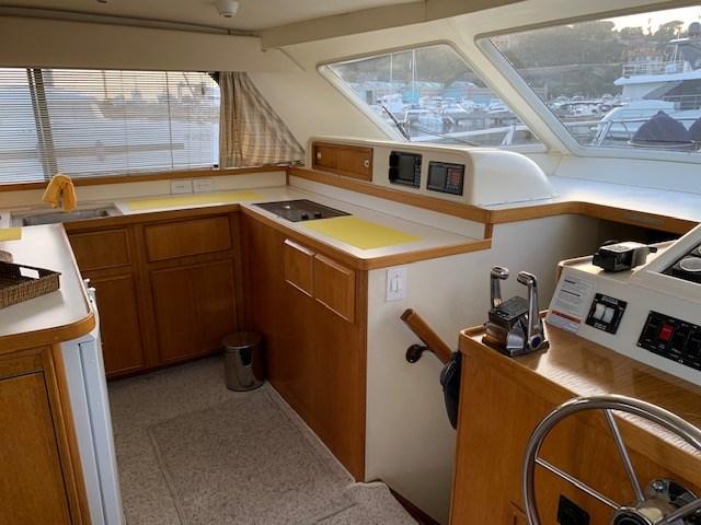 bertram yacht 50' convertible