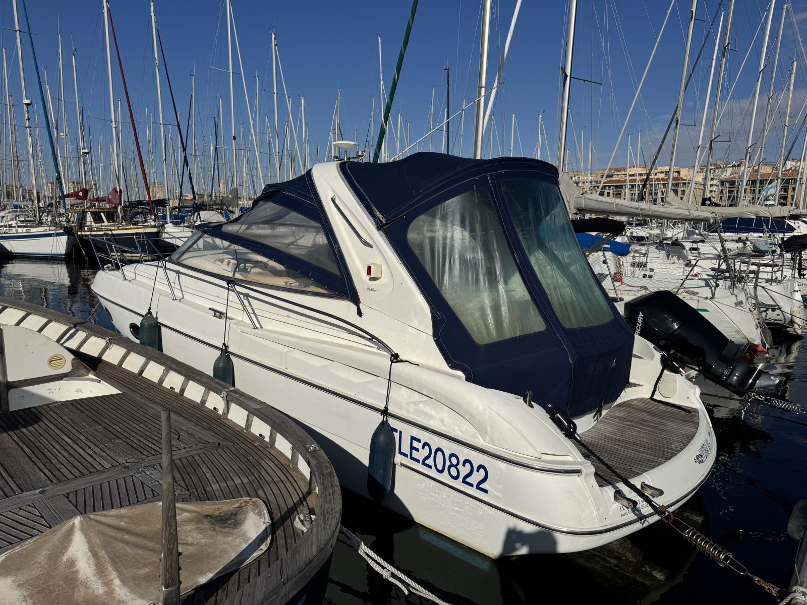 absolute yachts Bavaria 30 sport