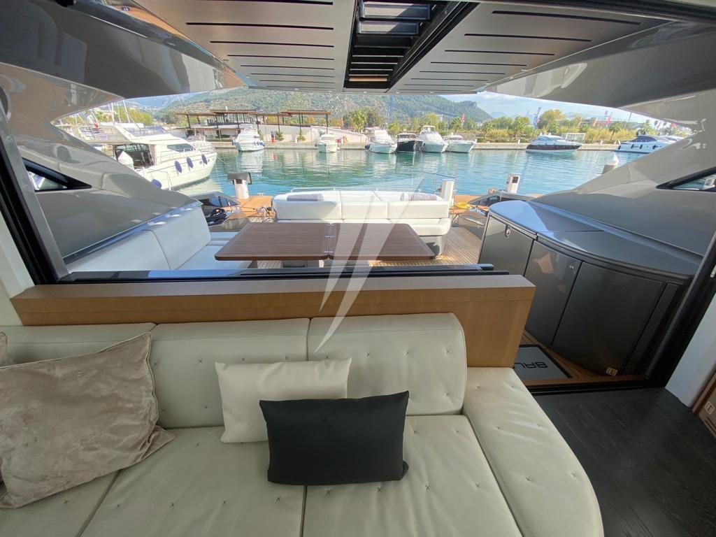pershing 74
