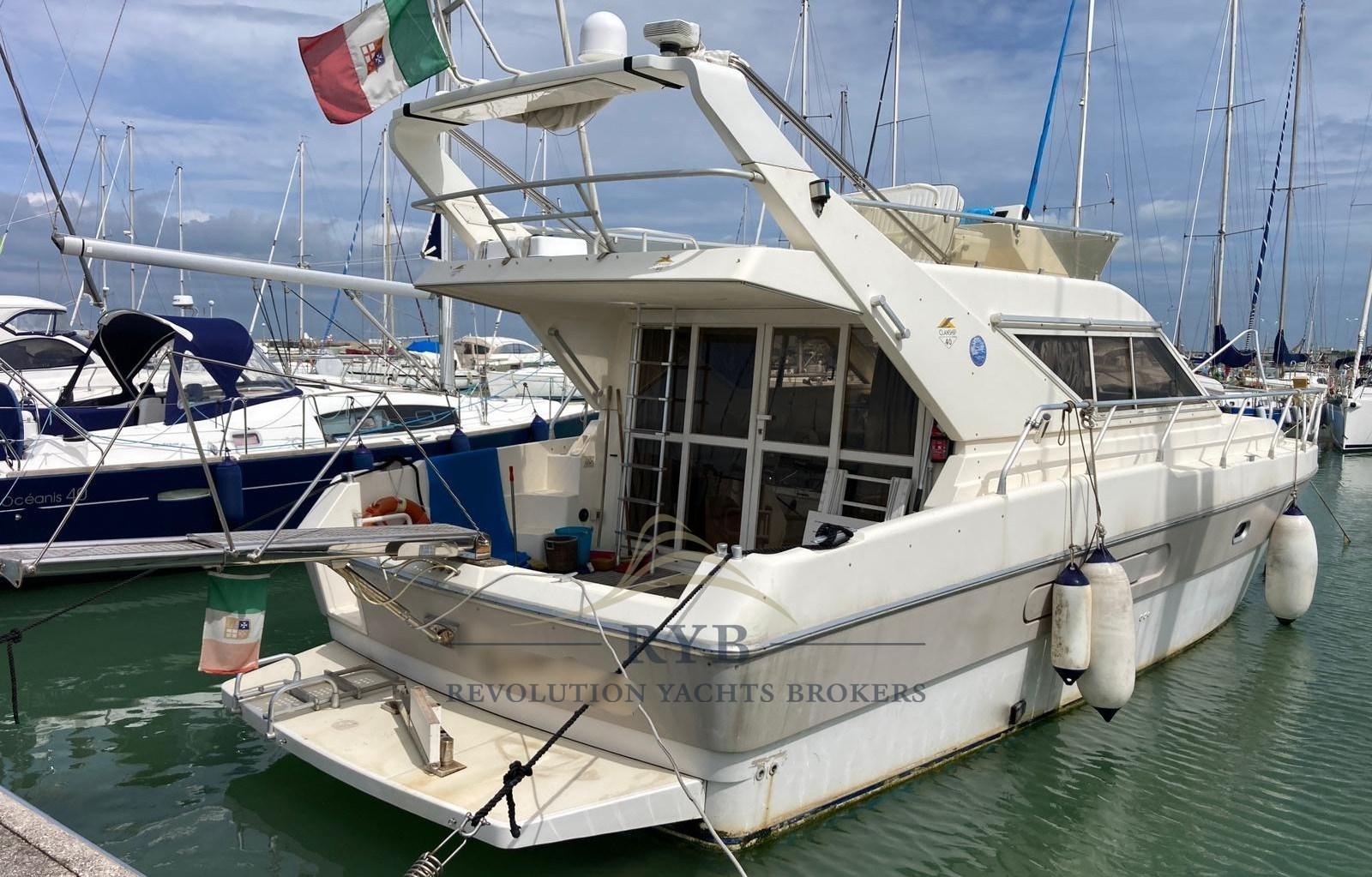 comar Clanship 40