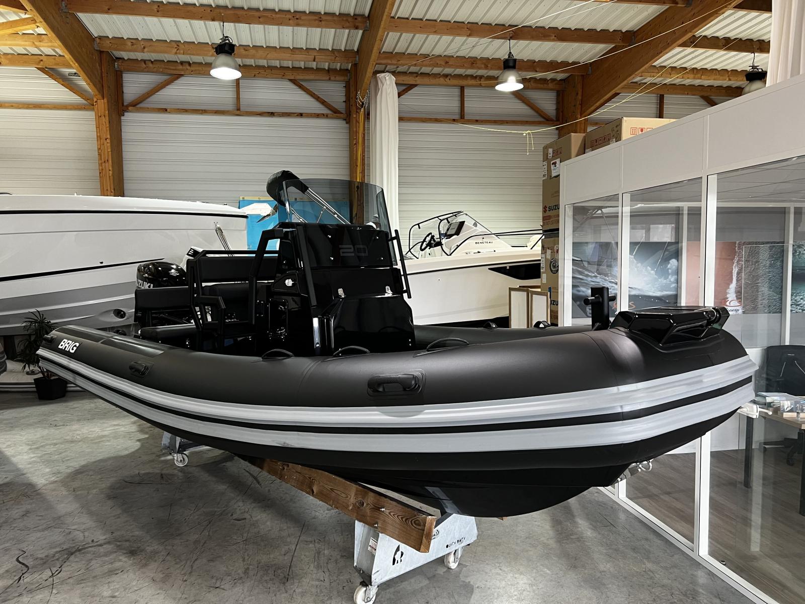 brig Navigator 20