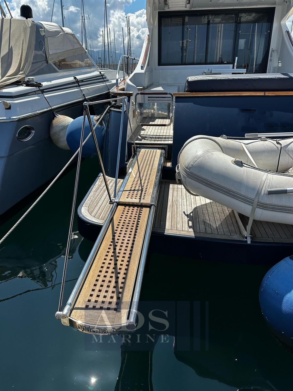 austin parker Ap 48 sundeck