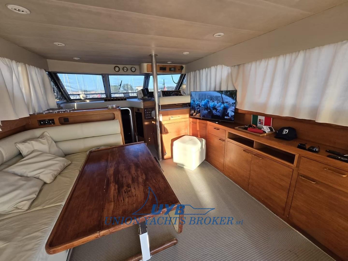 marine project Princess 45 fly