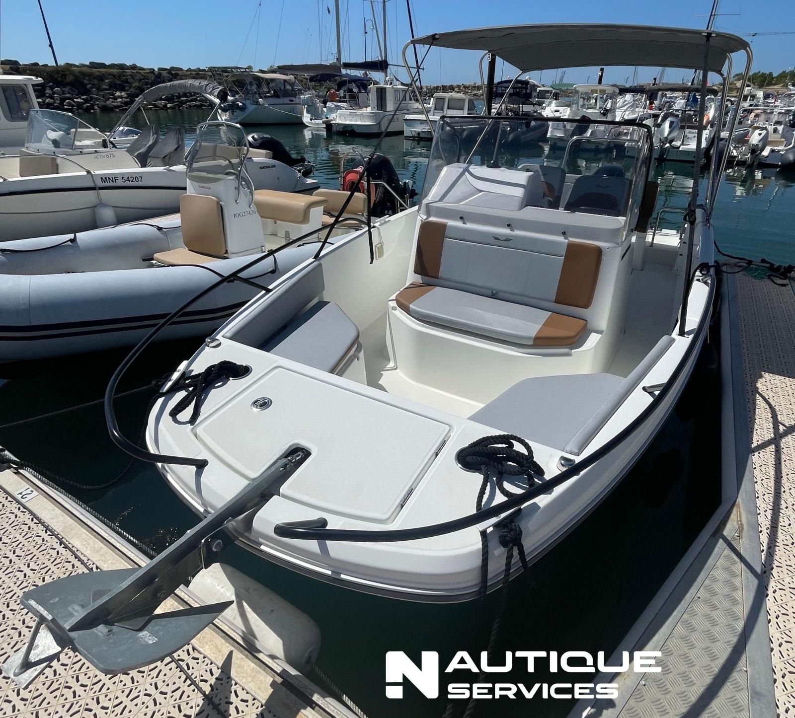 beneteau Flyer 7 spacedeck