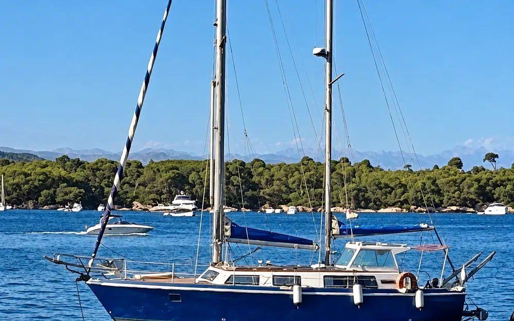kirie Fifty 40