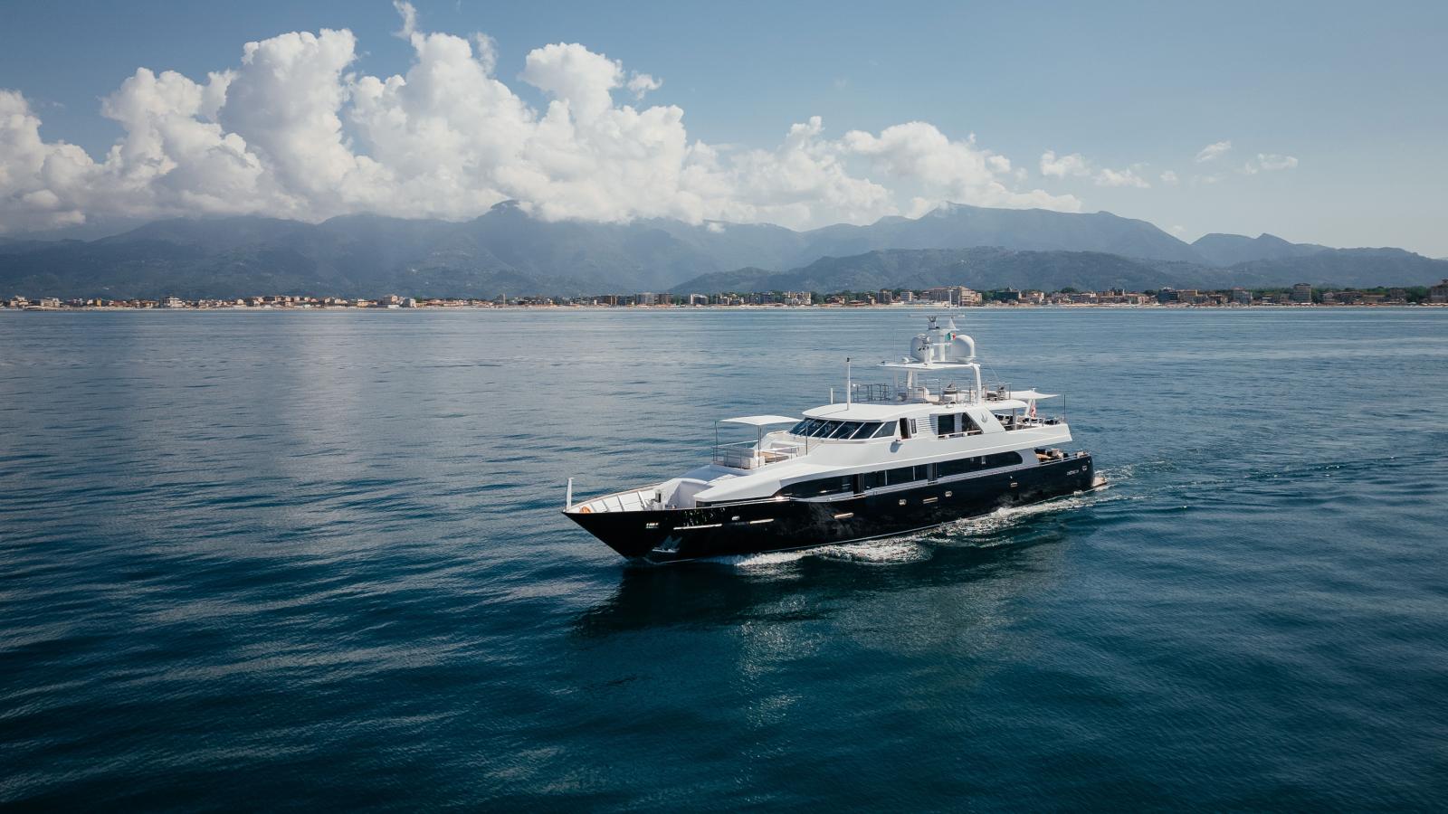 clemna Rossi navi 135