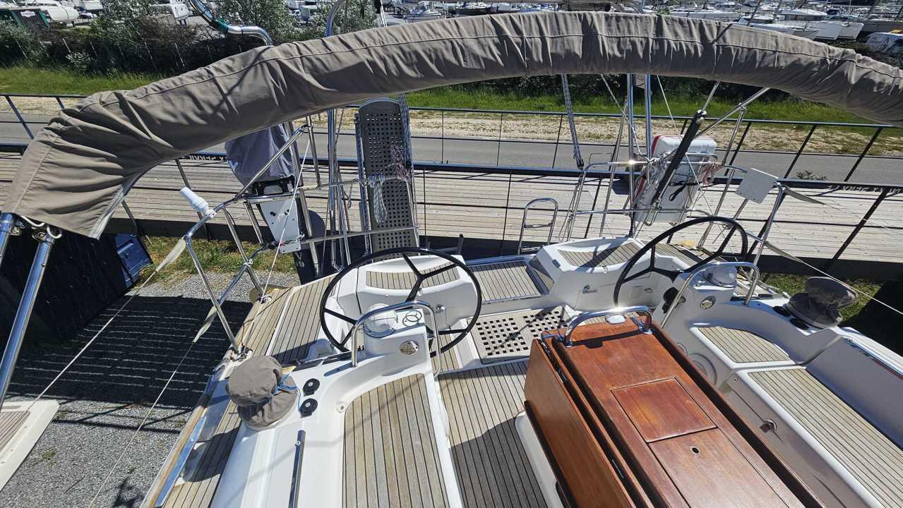 jeanneau yachts 53