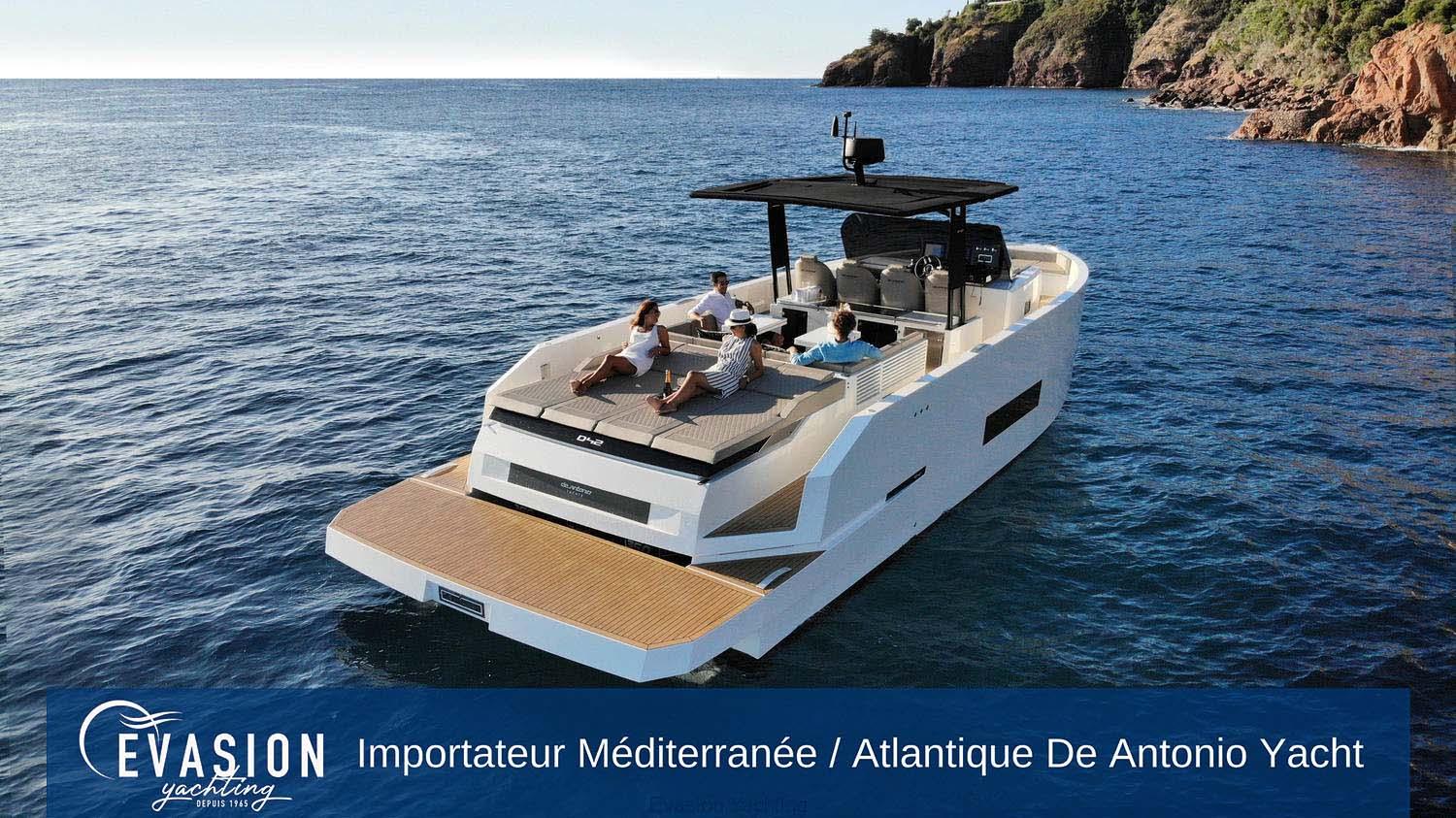 de antonio yachts D42 open