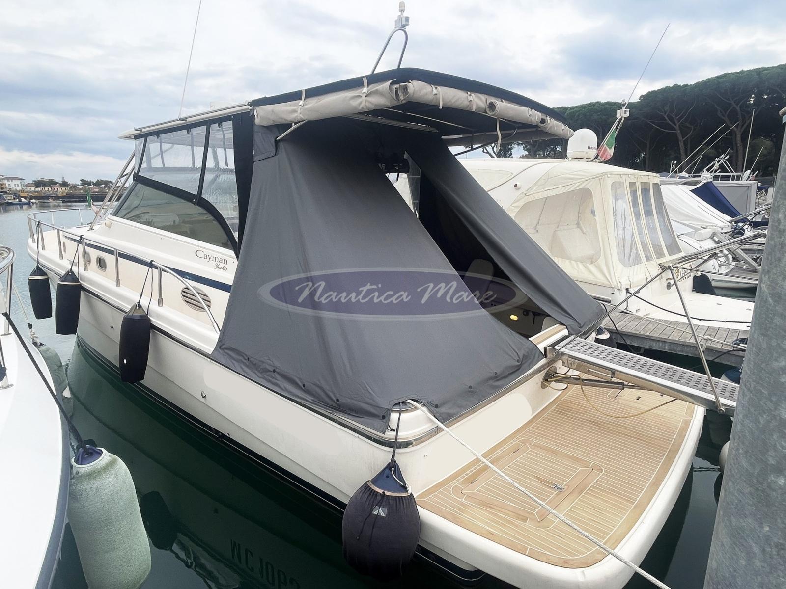 cayman yachts Cayman 40 w.A.
