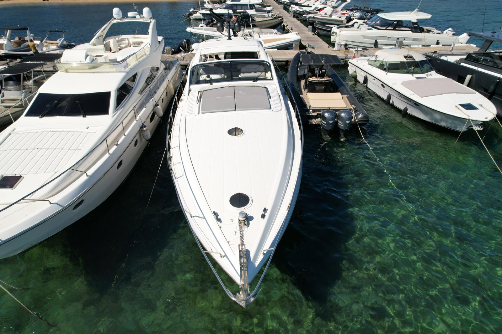 pershing 65