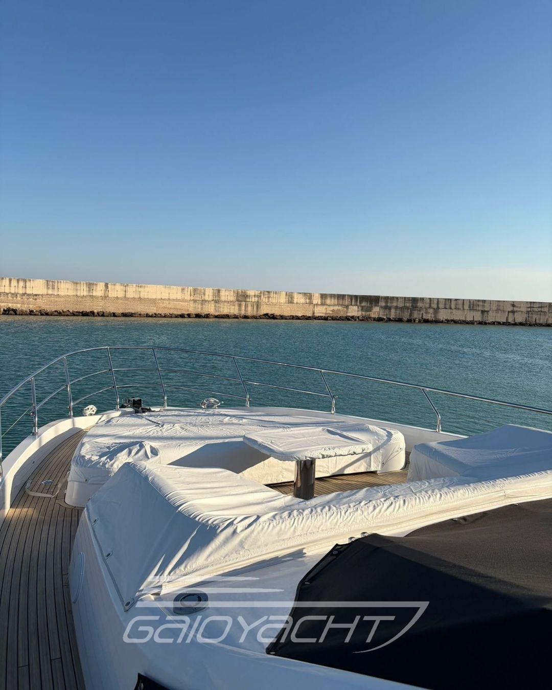azimut S7