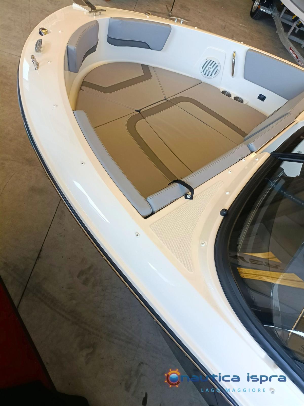 bayliner V20