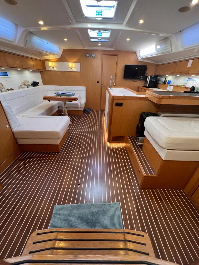 bavaria yachts 56